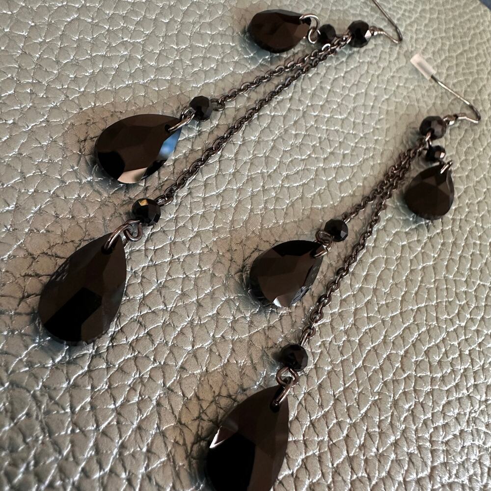 Y2K Teardrop Tiered Dangle Black Earrings
